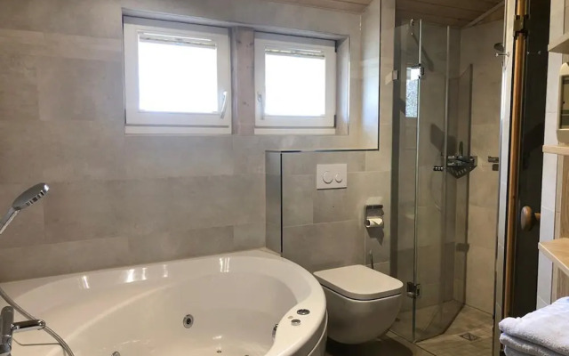 Ferienhaus mit Sauna im Ferienpark Mirow