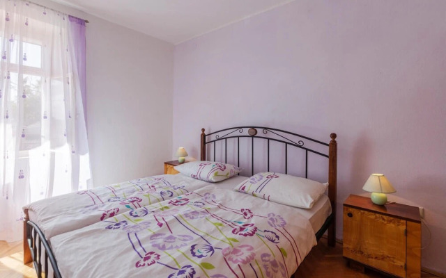 Nice Apartment in Valtura With 2 Bedrooms