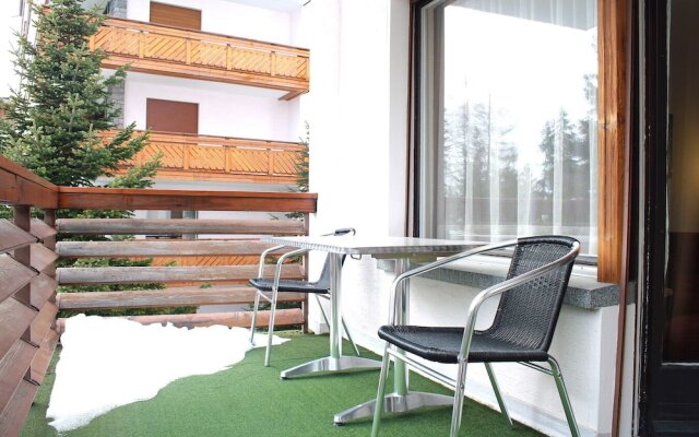 Spacious & Central - Rainbow B