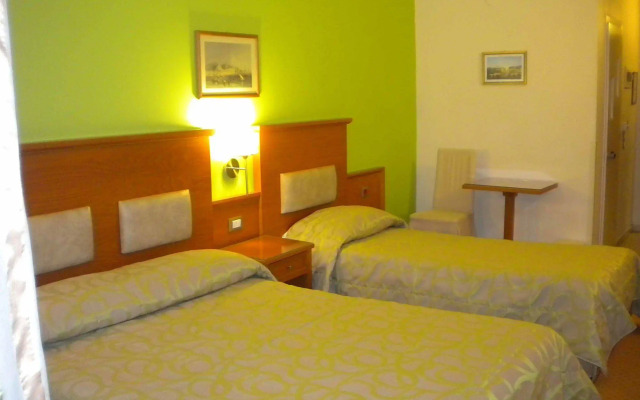 Paradise Lost Hotel-Apartments