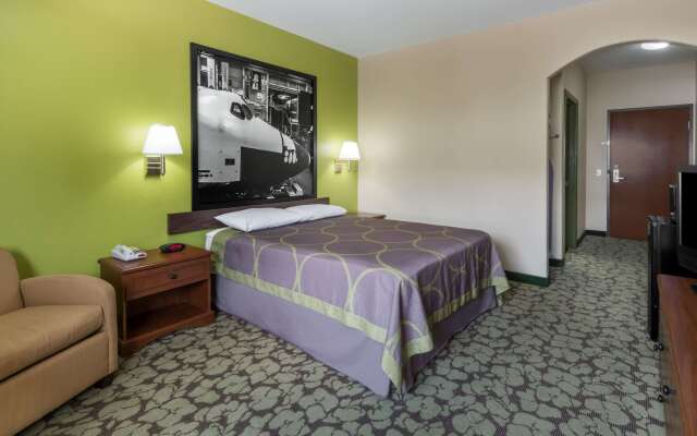 Red Lion Inn & Suites IAH Airport East