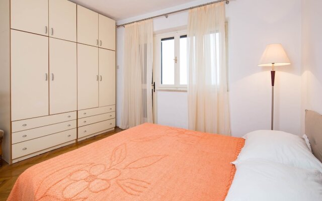 Apartments Marija Brac