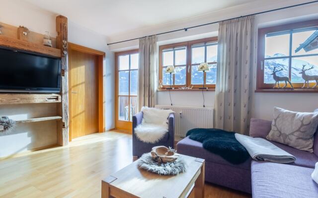 Spacious Apartment in Piesendorf near Ski Area