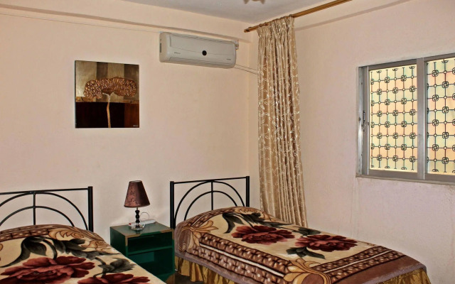 Rocky Mountain Hotel