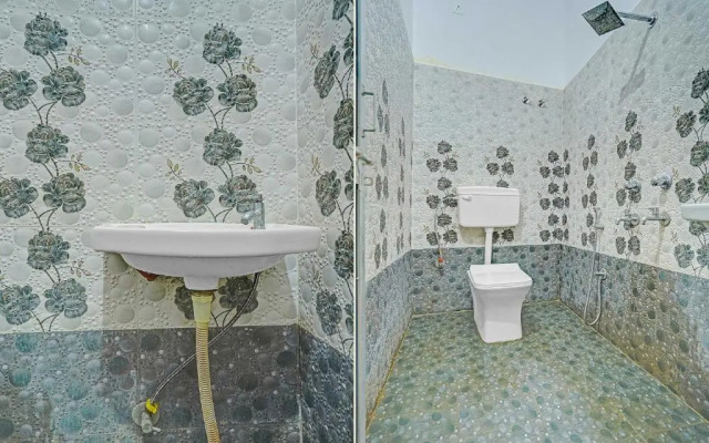 Spot On Hotel Evening Star Inn