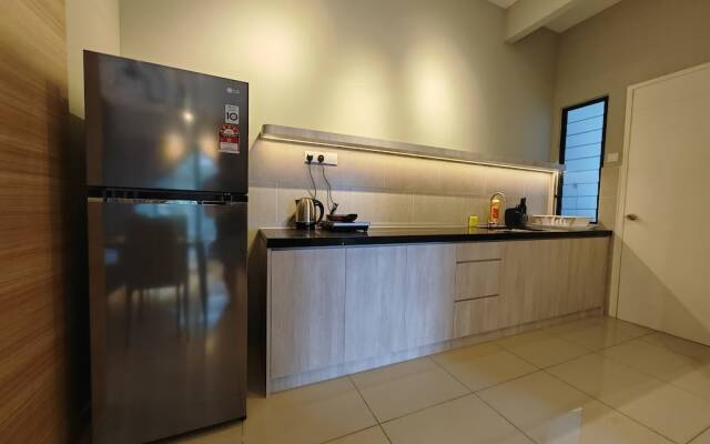 Mykey Atlantis B-08-09 Melaka City