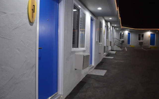 Calafia Inn