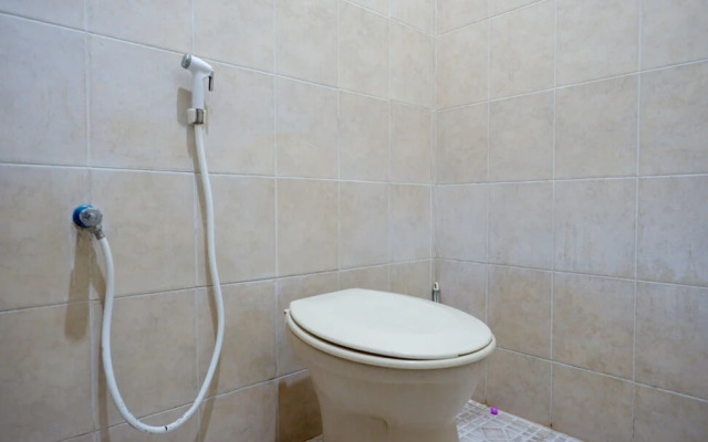 Cakra Homestay Solo RedPartner