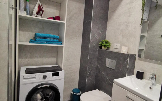 Sunset Bucharest Rebreanu