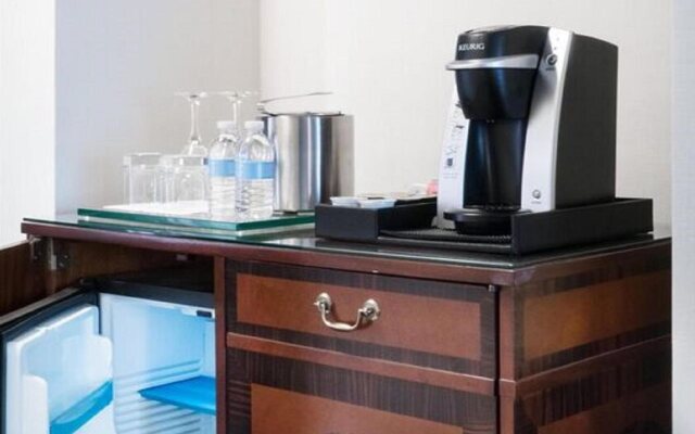 The Logan Philadelphia, Curio Collection by Hilton