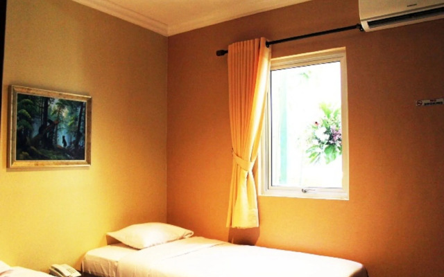 Twins Hotel Manggadua