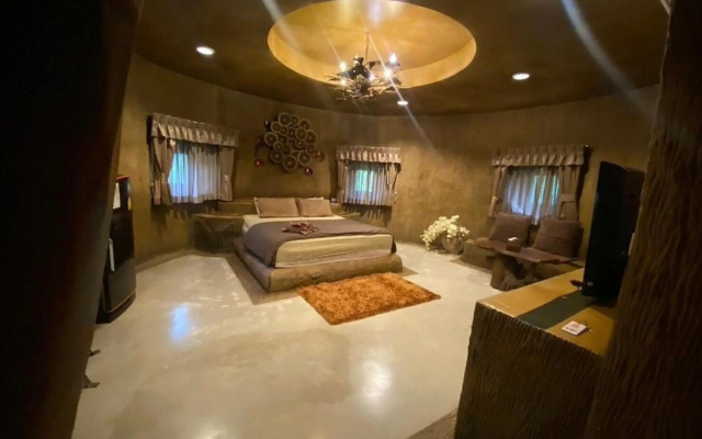 Timberland and Fruit Resort