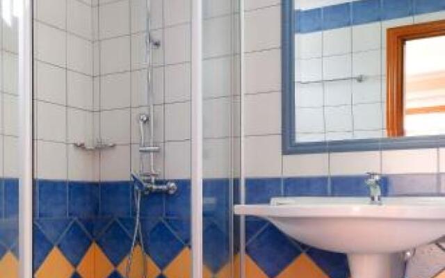 Hotel Apartments Sikia II