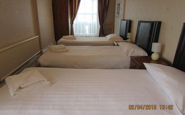 The Royal Clarence Hotel
