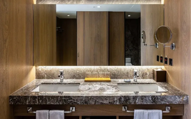 Hsin Hotel