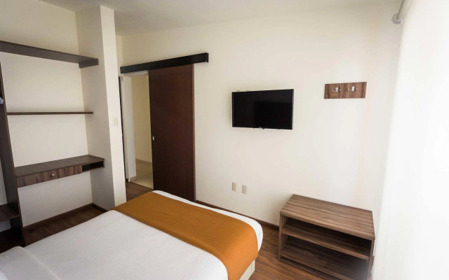 Redwood Villas Extended Stay Zona Industrial