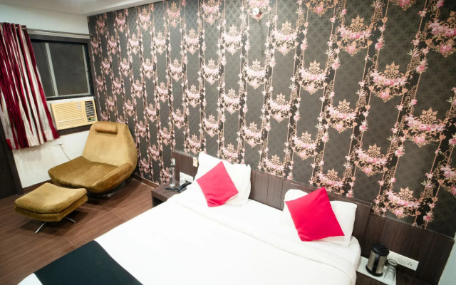 Hotel Flowers Inn