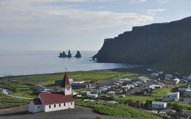 Puffin Hostel Vík