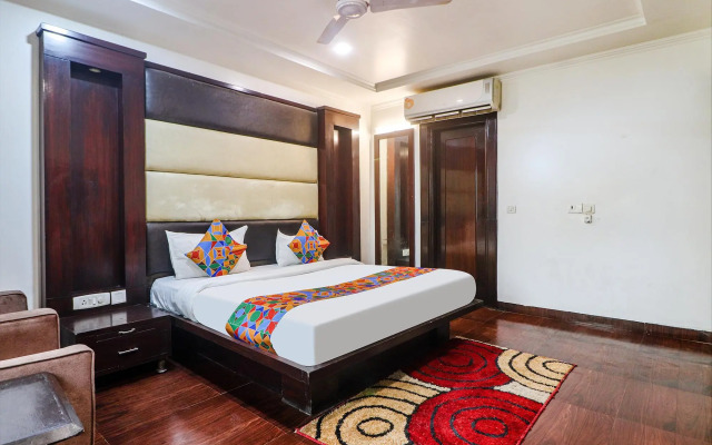 OYO Premium Rohini
