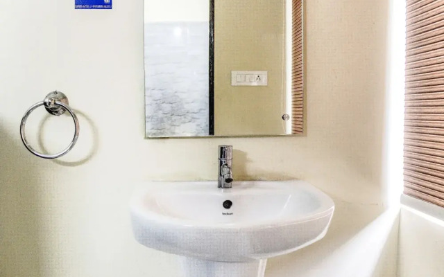FabHotel Limestone Gachibowli