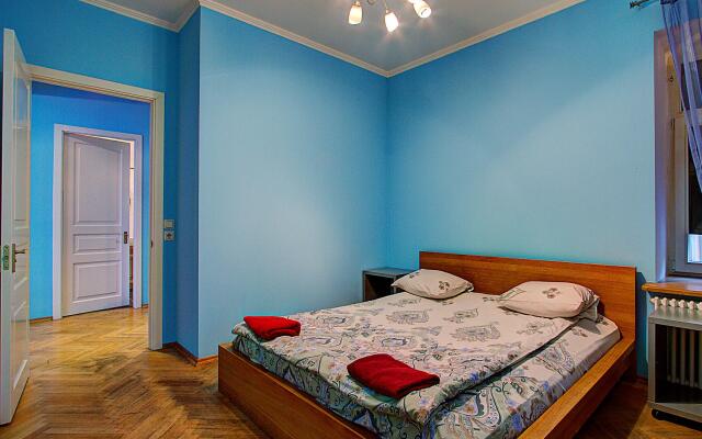 Апартаменты «СТН у Московского вокзала»