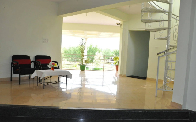 KSTDC Hotel Mayura Gaganachukki