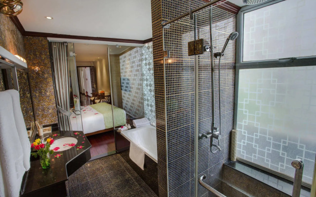 Mercury Central Hotel Hanoi