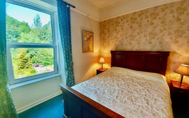 Belvedere Lodge