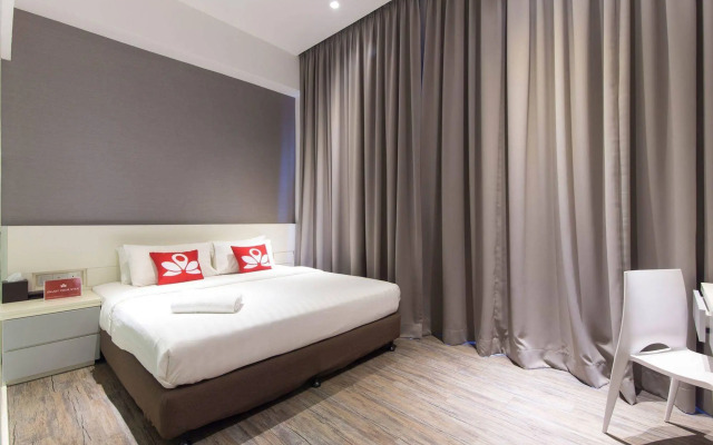 ZEN Rooms Macallum