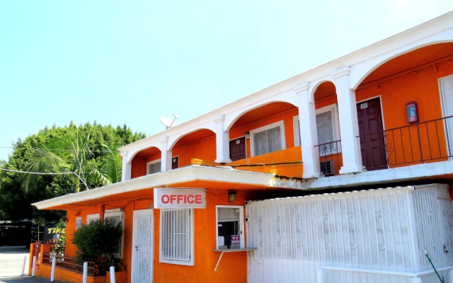 hotelImage