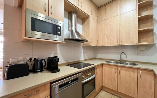 Stay U-nique Apartments Urgell