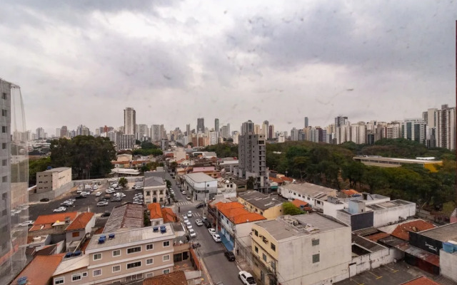 Flat Moderno com Academia e Wi-fi no Tatuap