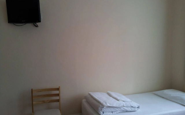 Queens Drive Hotel