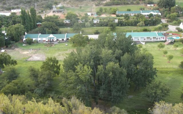 Old Mill Country Lodge & Restaurant