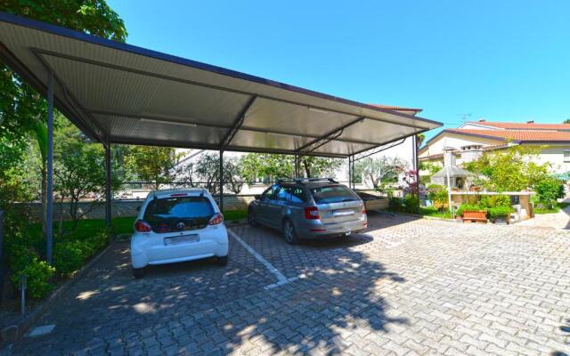 Apartments Marko 1377
