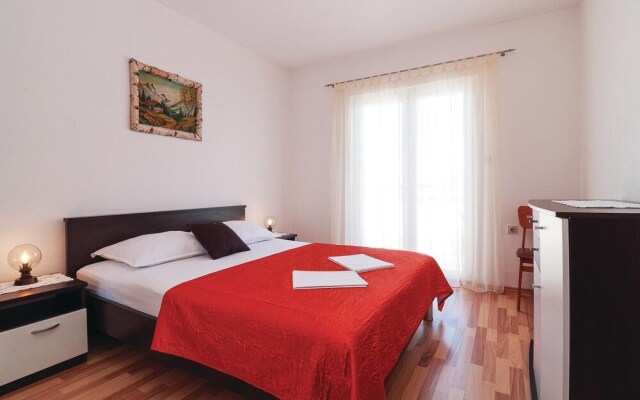 Awesome Home in Pag With Wifi and 2 Bedrooms