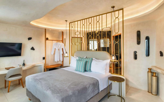 Athina Luxury Suites