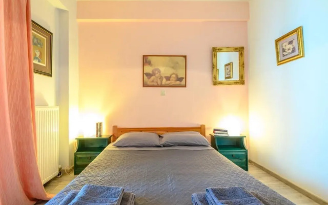 Crete Getaway 3Bd Apt w Garden and View