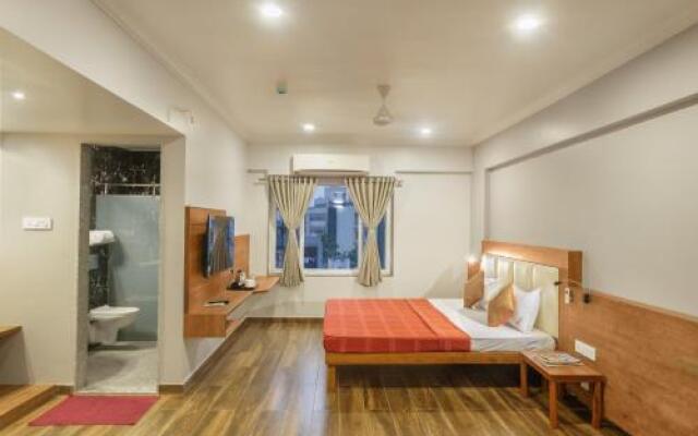 Hotel Opal