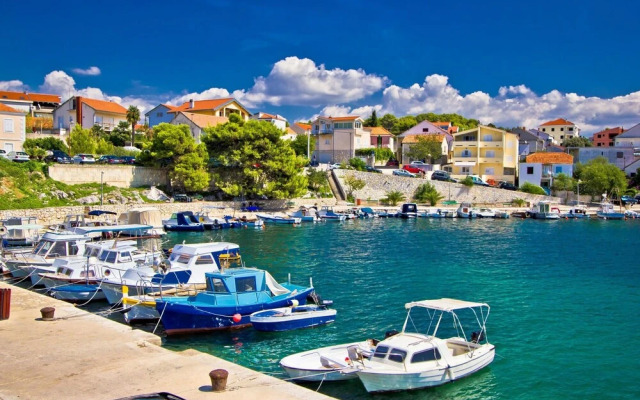 Beachfront Apartment Gaj 7