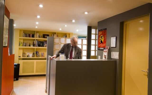 Trendy Canette Hotel