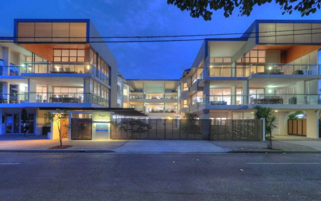 Maggies Beachfront Apartments