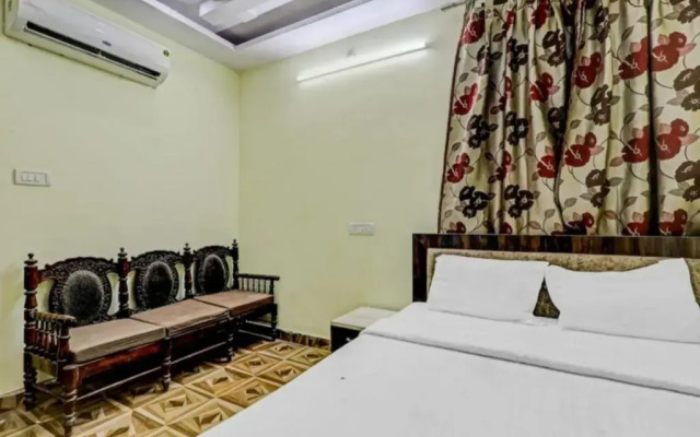 OYO 83366  Hotel SNA Grand