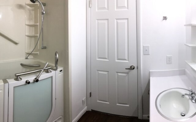 Large Room near UVU & BYU