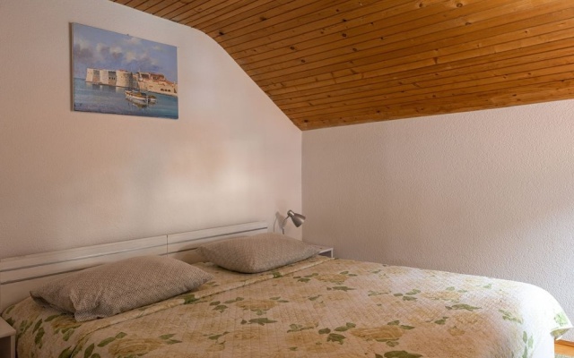 Old Town Baroque Palace Accommodation