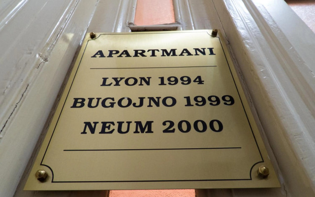 Studio Apartments "Chess Club Bosna"