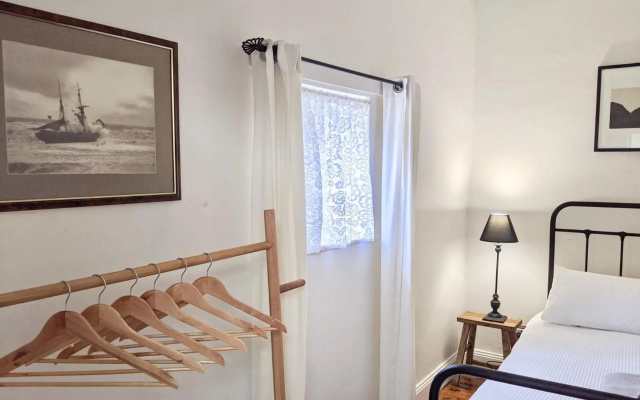 Pea Soup Cottage – Guest Rooms – Port Fairy