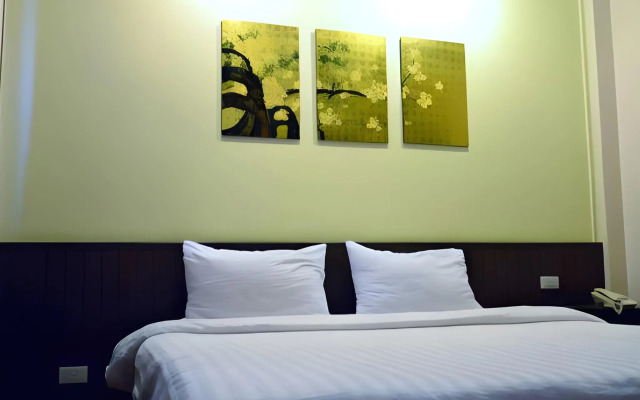 Coral Grand Place Bangkok