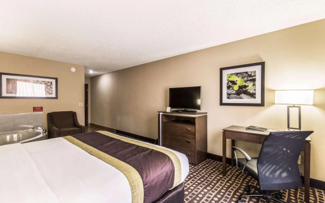 Quality Inn West Plains MO