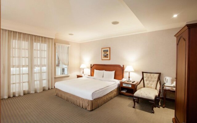 Marquess Hotel